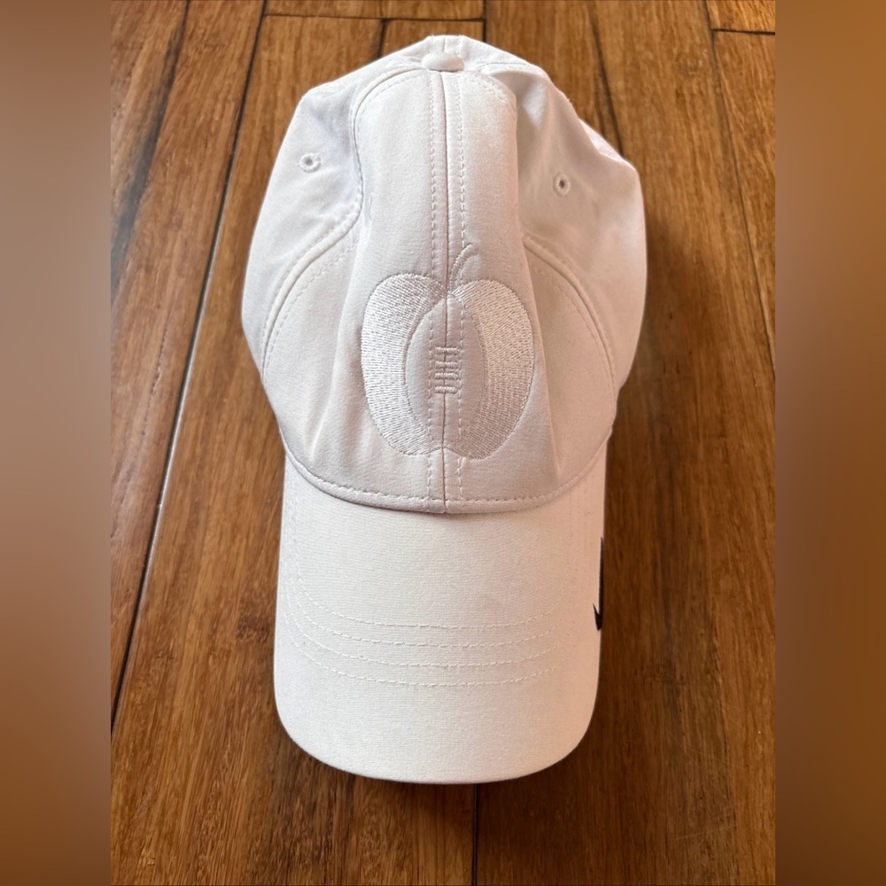 Nike Hat Cap Strap Back White Black Swoosh Logo Lightweight Legacy91 Mens Logos - Picture 2 of 11